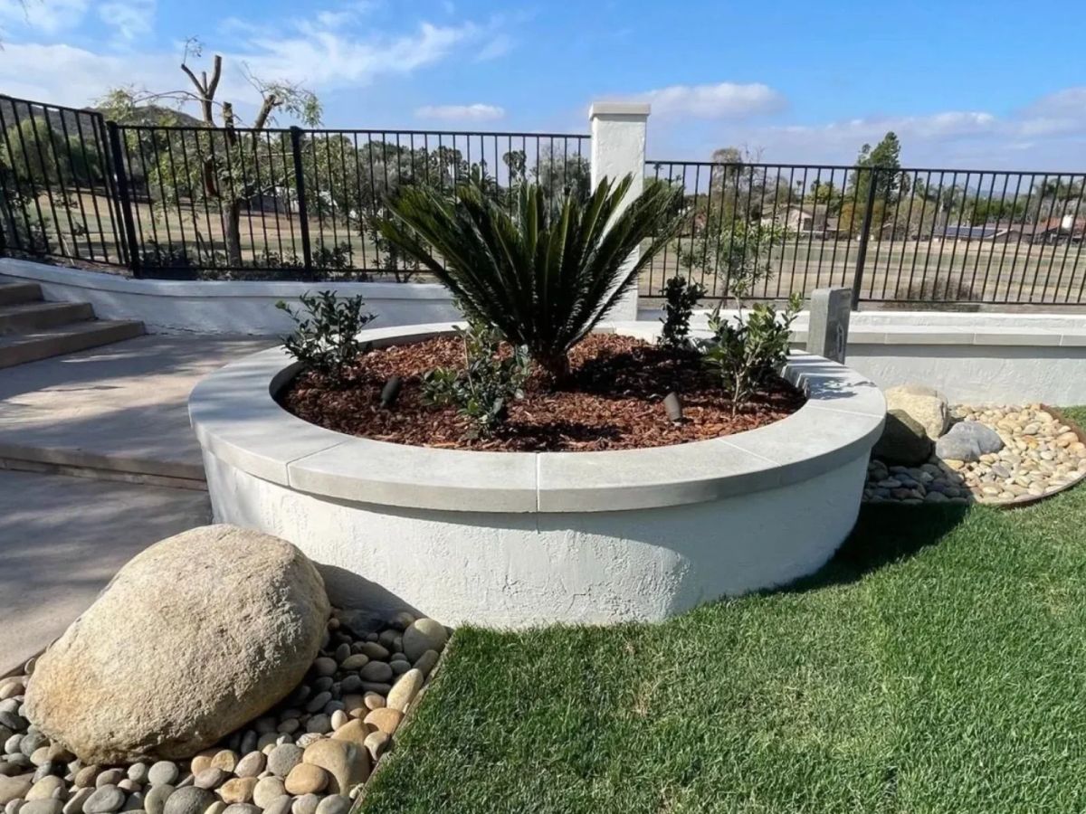 Pavers & Retaining Walls service example